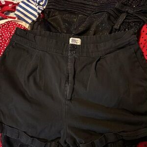 Unique Vintage High Waist Black Shorts